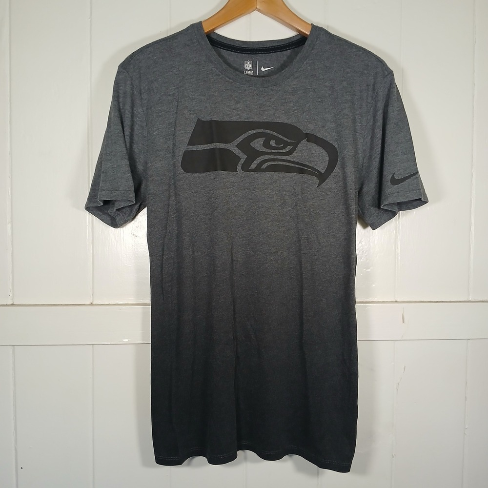 Nike Seattle Seahawks T-Shirt Mens Medium Grey Ombre NFL Logo 659289-071